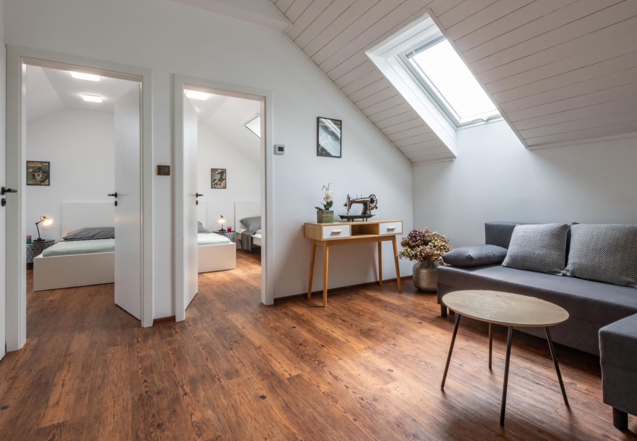 Villa in Kladruby nad Labem - PKK031