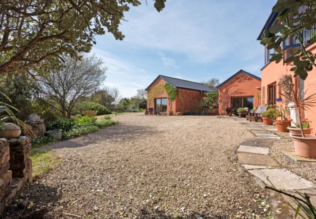 House in Clifden - Dolphin Beach House - Close to the sea & town House in Clifden - Dolphin Beach House - Close to the sea & town