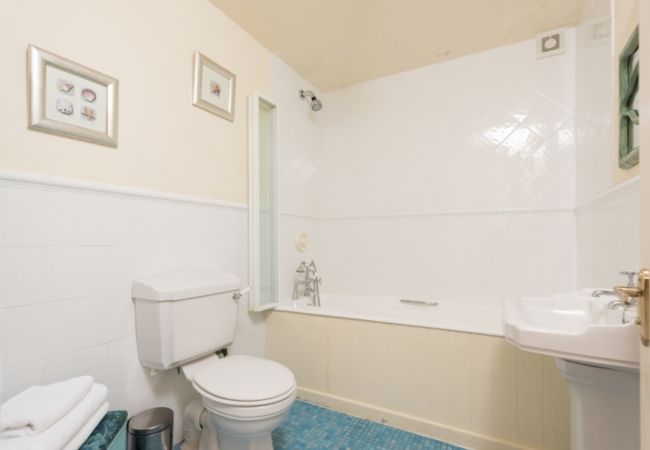 House in Clifden - Dolphin Beach House - Close to the sea & town House in Clifden - Dolphin Beach House - Close to the sea & town