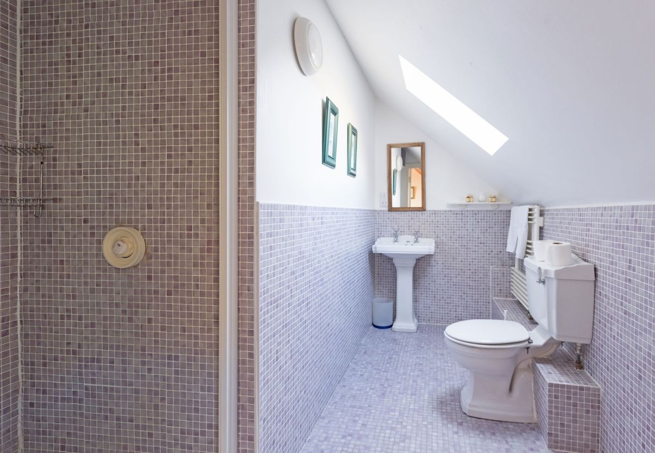 House in Clifden - Dolphin Beach House - Close to the sea & town