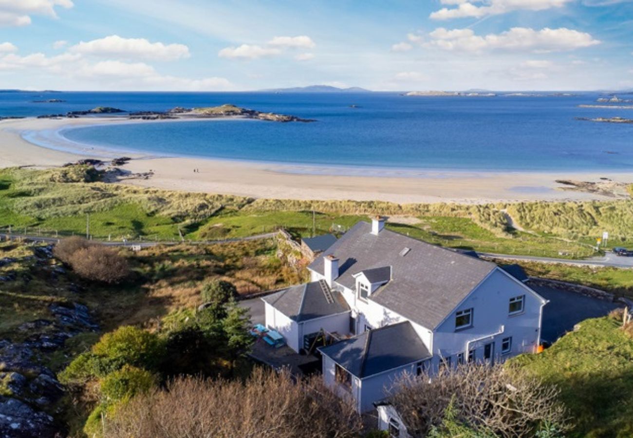 House in Renvyle - Glassillaun Beach House, An ideal group getaway