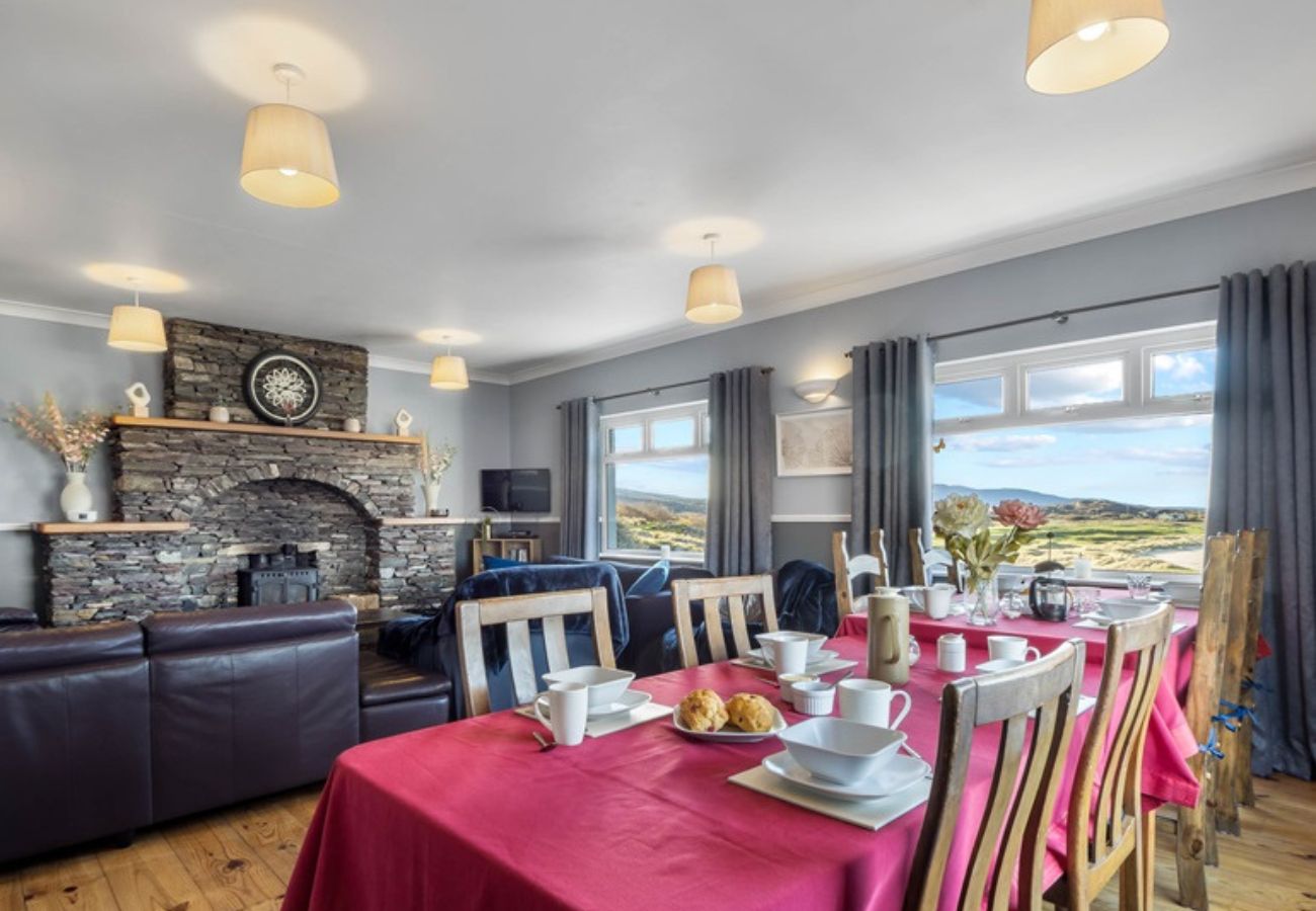 House in Renvyle - Glassillaun Beach House, An ideal group getaway