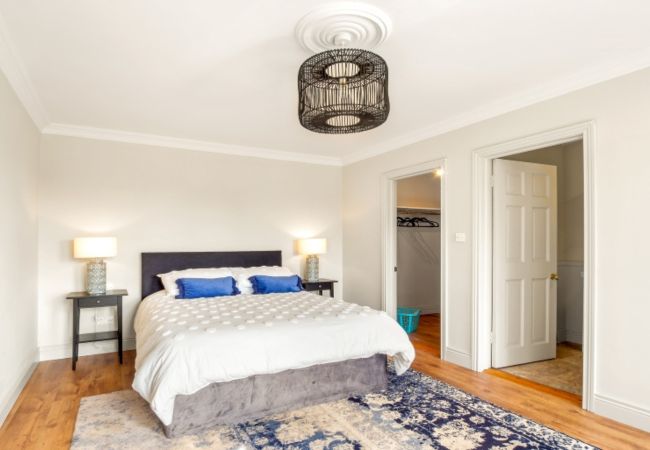 House in Clifden - Sycamore Cottage on the outskirts of Clifden  House in Clifden - Sycamore Cottage on the outskirts of Clifden