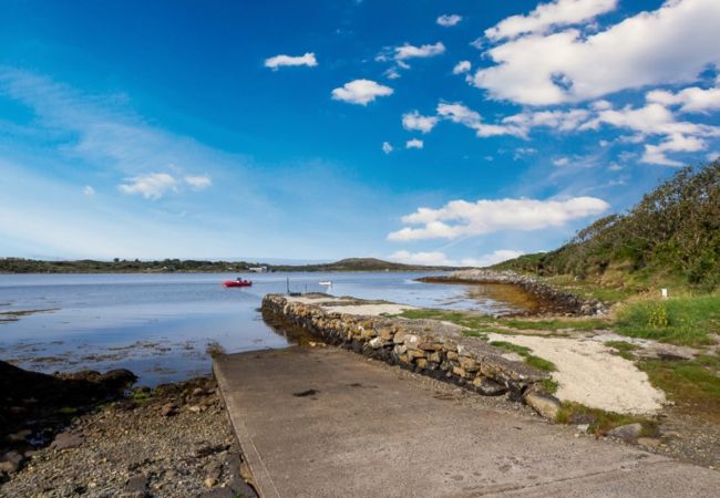 House in Clifden - Sycamore Cottage on the outskirts of Clifden  House in Clifden - Sycamore Cottage on the outskirts of Clifden