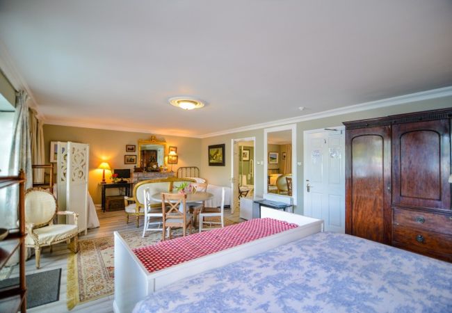 House in Clifden - The Quay House, Clifden’s oldest building House in Clifden - The Quay House, Clifden’s oldest building