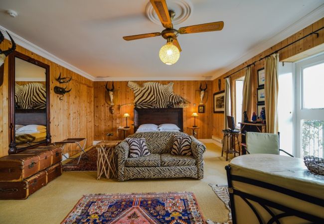 House in Clifden - The Quay House, Clifden’s oldest building House in Clifden - The Quay House, Clifden’s oldest building