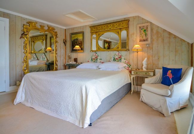 House in Clifden - The Quay House, Clifden’s oldest building House in Clifden - The Quay House, Clifden’s oldest building