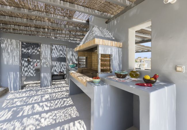 Villa in Naousa - Kolimbithres Rock Villa Villa in Naousa - Kolimbithres Rock Villa