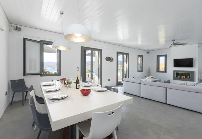 Villa in Naousa - Kolimbithres Rock Villa Villa in Naousa - Kolimbithres Rock Villa