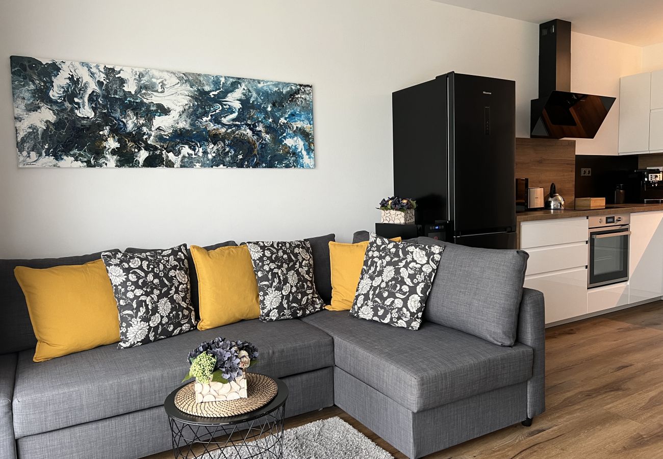 Apartment in Doksy - LDMA