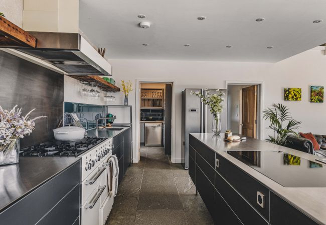 House in Honiton - Heron House -  Luxury Grand Designs Eco-Home House in Honiton - Heron House -  Luxury Grand Designs Eco-Home