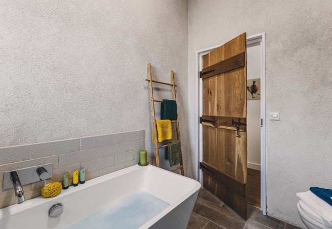 House in Honiton - Heron House -  Luxury Grand Designs Eco-Home House in Honiton - Heron House -  Luxury Grand Designs Eco-Home
