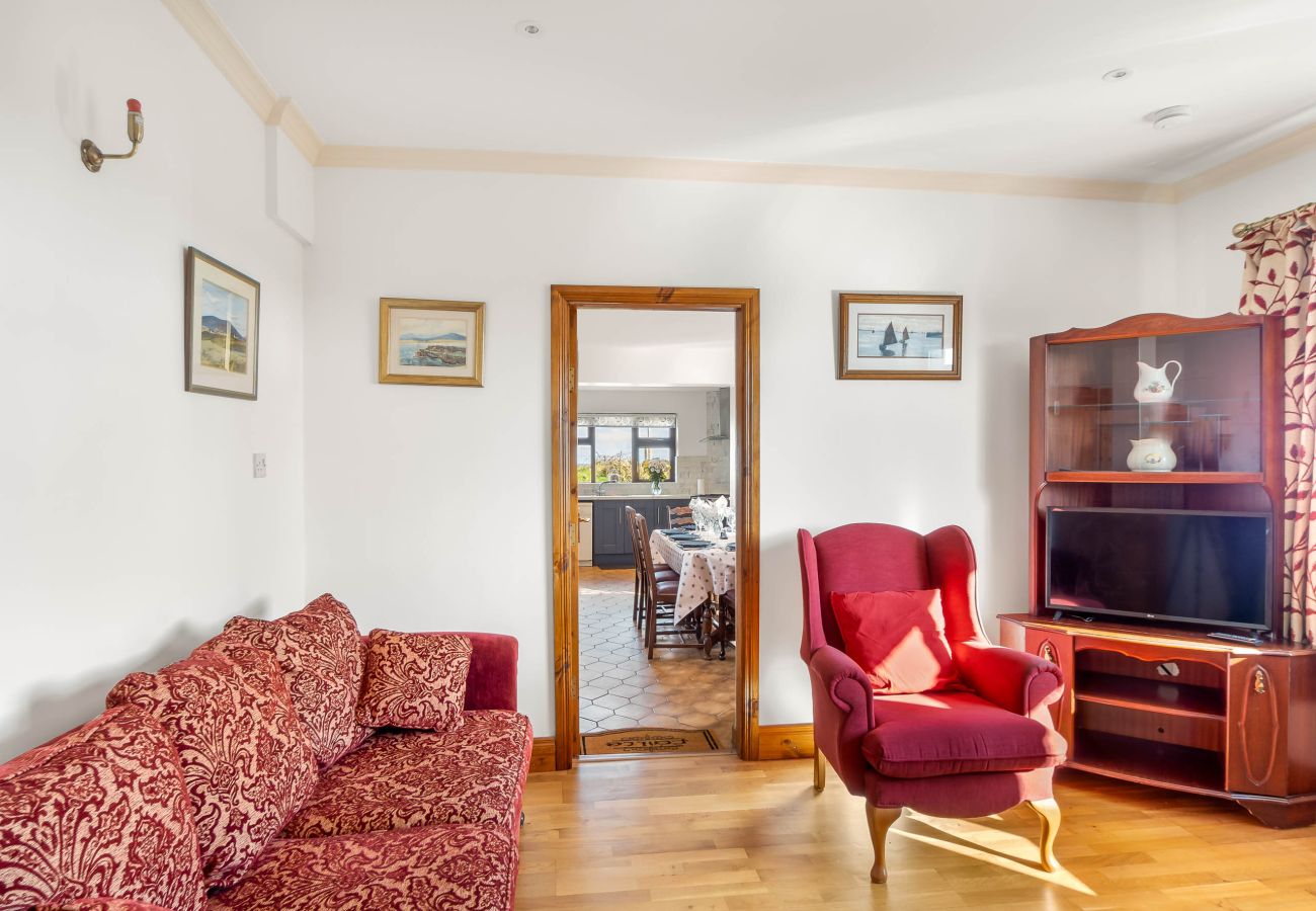 House in Carna - McDara Island View- A cosy and comfortable stay