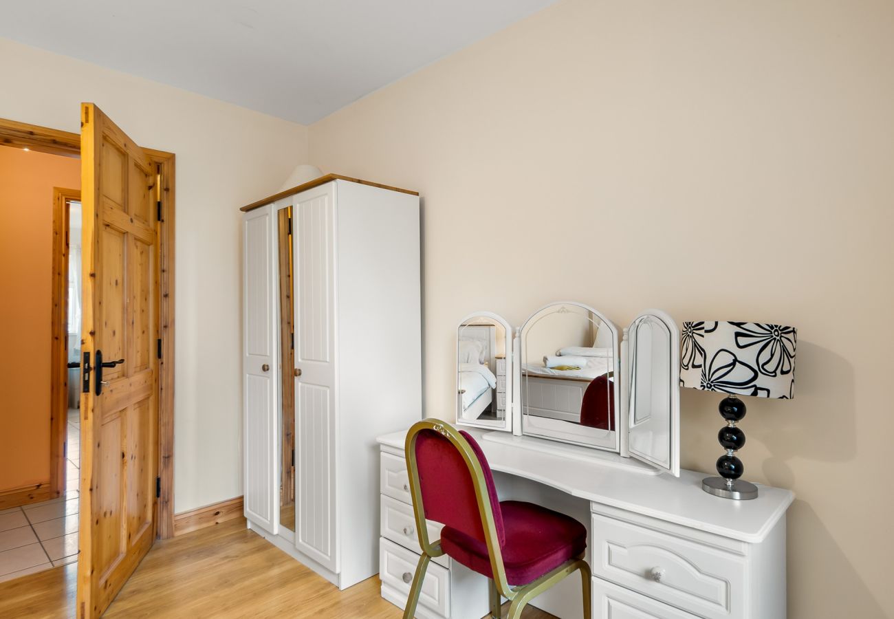 House in Ballinrobe - Lough Mask Fishing Lodge - Ideal for groups
