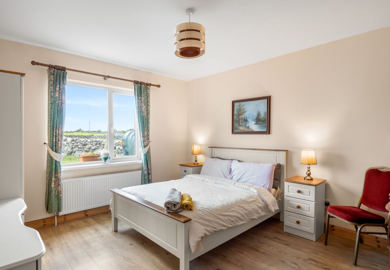 House in Ballinrobe - Lough Mask Fishing Lodge - Ideal for groups