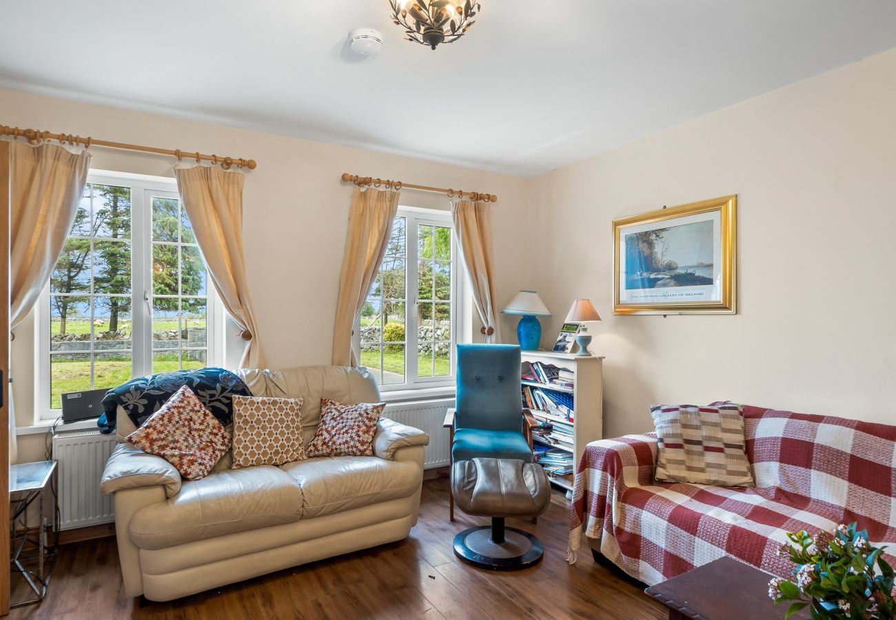 House in Ballinrobe - Lough Mask Fishing Lodge - Ideal for groups