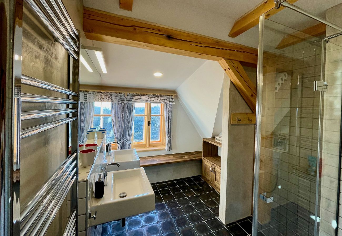 Villa in Víchová nad Jizerou - LVV033