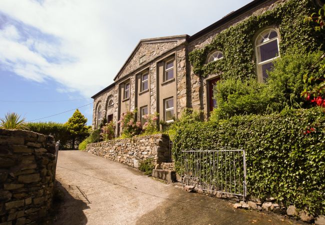 House in Clifden - The Old School House, Clifden - Full of Charm House in Clifden - The Old School House, Clifden - Full of Charm