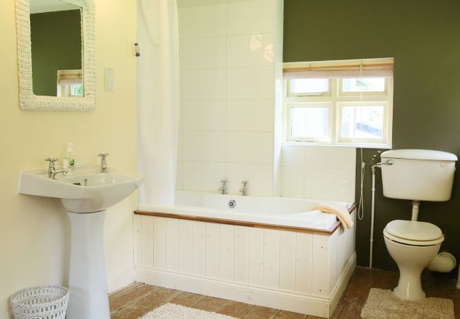 House in Clifden - The Old School House, Clifden - Full of Charm House in Clifden - The Old School House, Clifden - Full of Charm