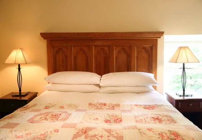 House in Clifden - The Old School House, Clifden - Full of Charm House in Clifden - The Old School House, Clifden - Full of Charm