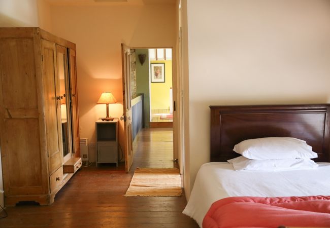 House in Clifden - The Old School House, Clifden - Full of Charm House in Clifden - The Old School House, Clifden - Full of Charm