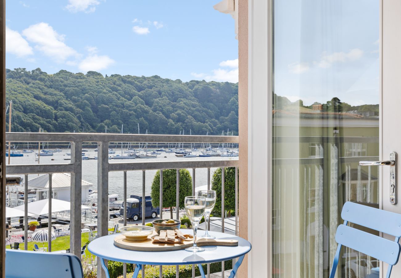 Apartment in Dartmouth - The Masts  - Luxury Dart Marina Apartment