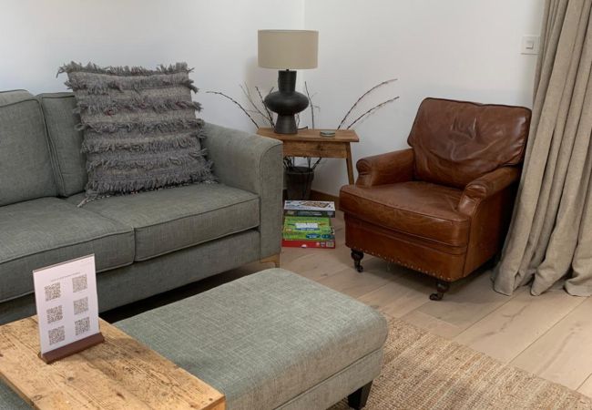 Cottage in Roundstone - Bog Cotton Luxury Cottage - Within The Village Cottage in Roundstone - Bog Cotton Luxury Cottage - Within The Village