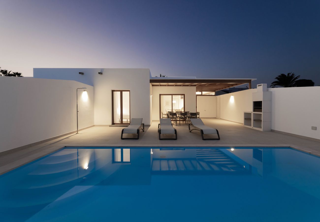 Villa in Playa Blanca - Villa Aloe - Altos de Lanzarote