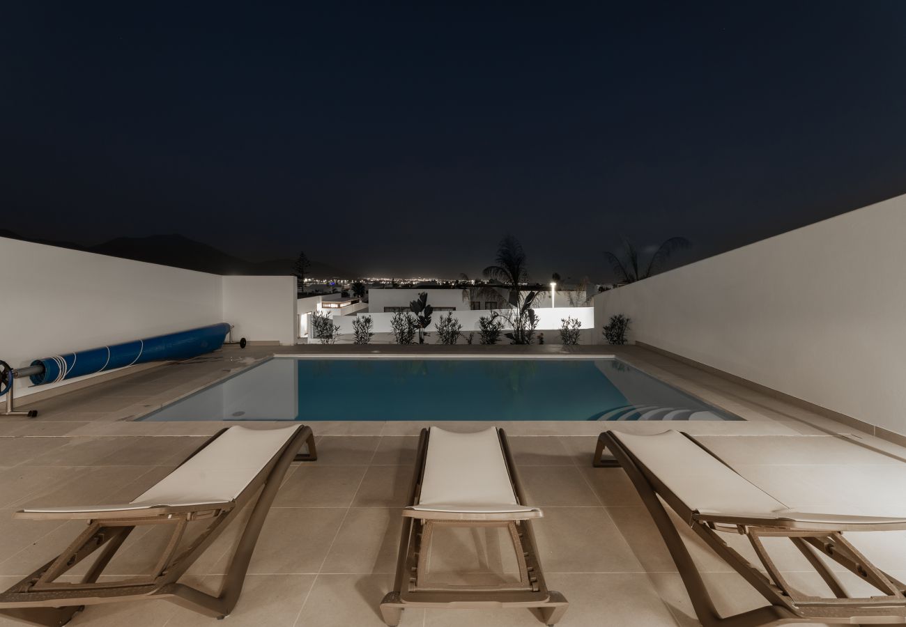Villa in Playa Blanca - Villa Aloe - Altos de Lanzarote