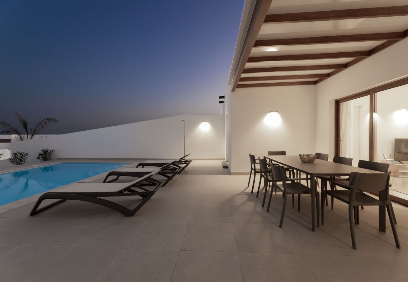 Villa in Playa Blanca - Villa Aloe - Altos de Lanzarote