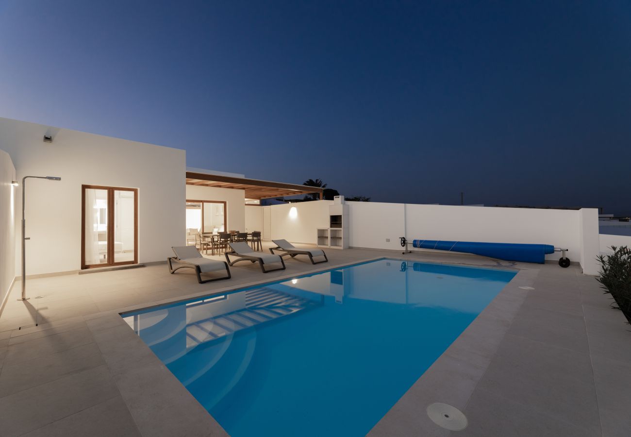 Villa in Playa Blanca - Villa Aloe - Altos de Lanzarote
