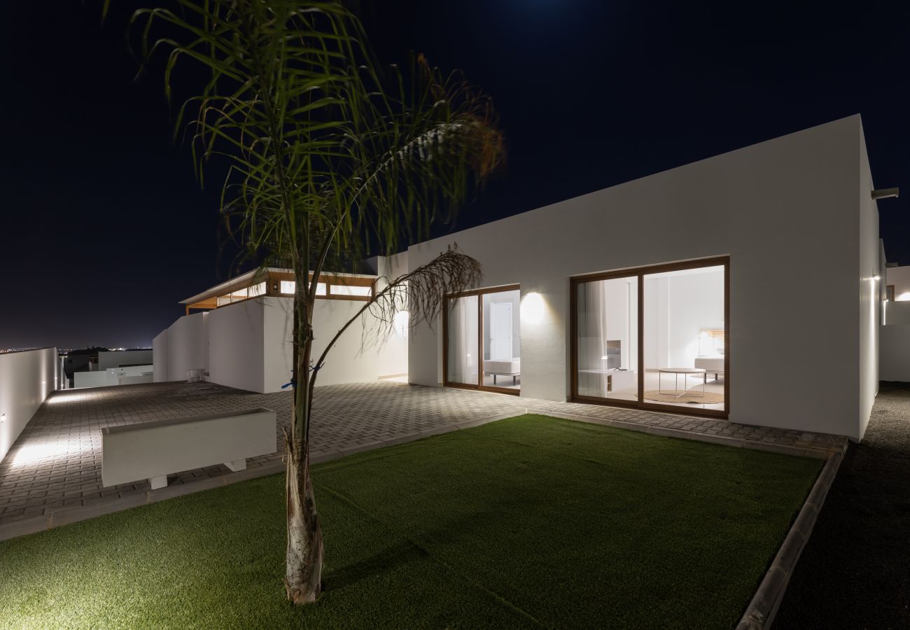 Villa in Playa Blanca - Villa Aloe - Altos de Lanzarote