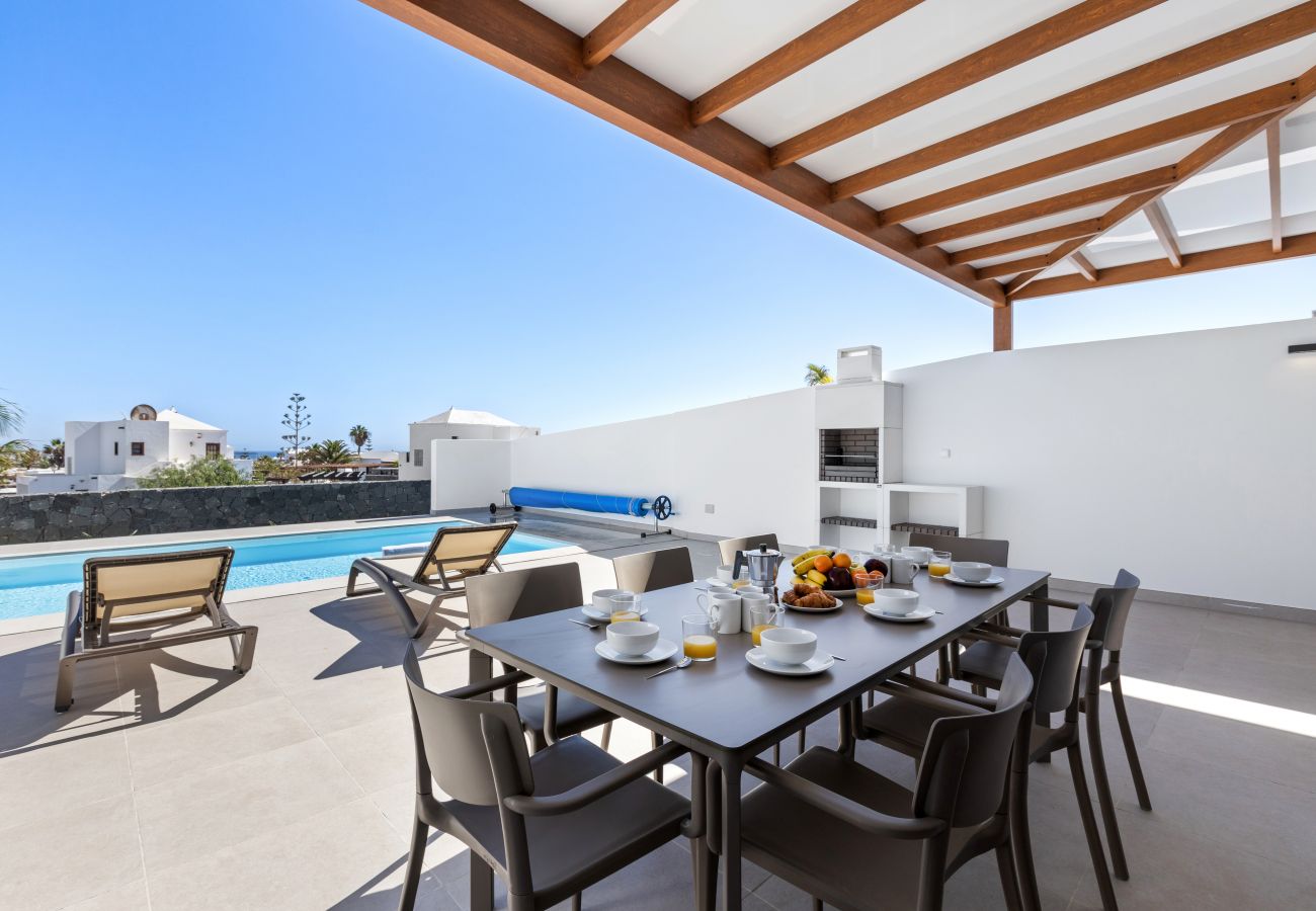 Villa in Playa Blanca - Villa Aloe - Altos de Lanzarote