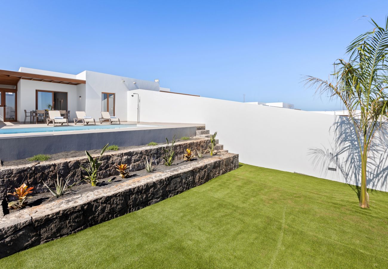Villa in Playa Blanca - Villa Aloe - Altos de Lanzarote