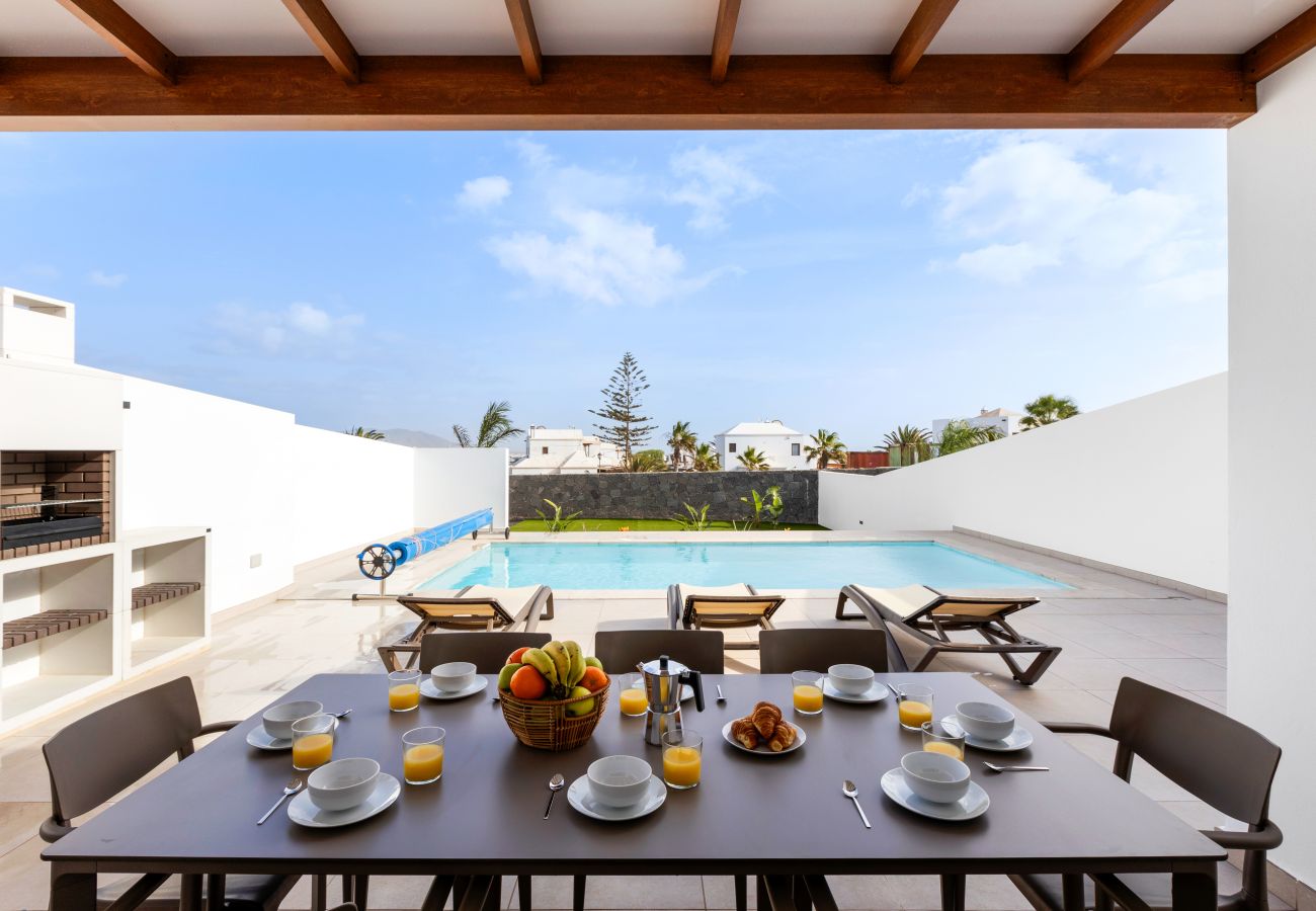 Villa in Playa Blanca - Villa Famara - Altos de Lanzarote