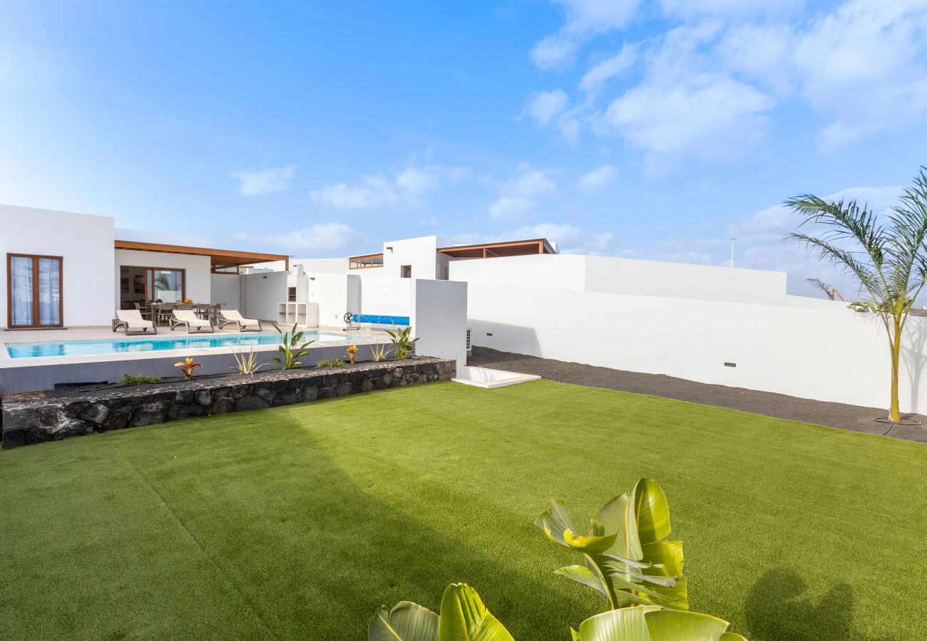 Villa in Playa Blanca - Villa Famara - Altos de Lanzarote