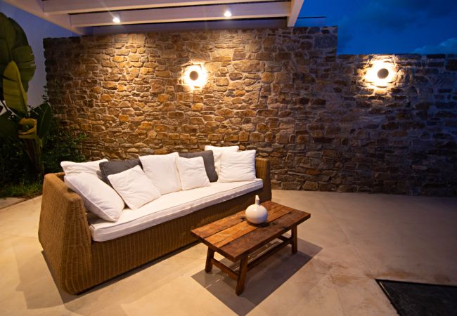 Villa in Antiparos - Sirocco pool villa in Antiparos Villa in Antiparos - Sirocco pool villa in Antiparos