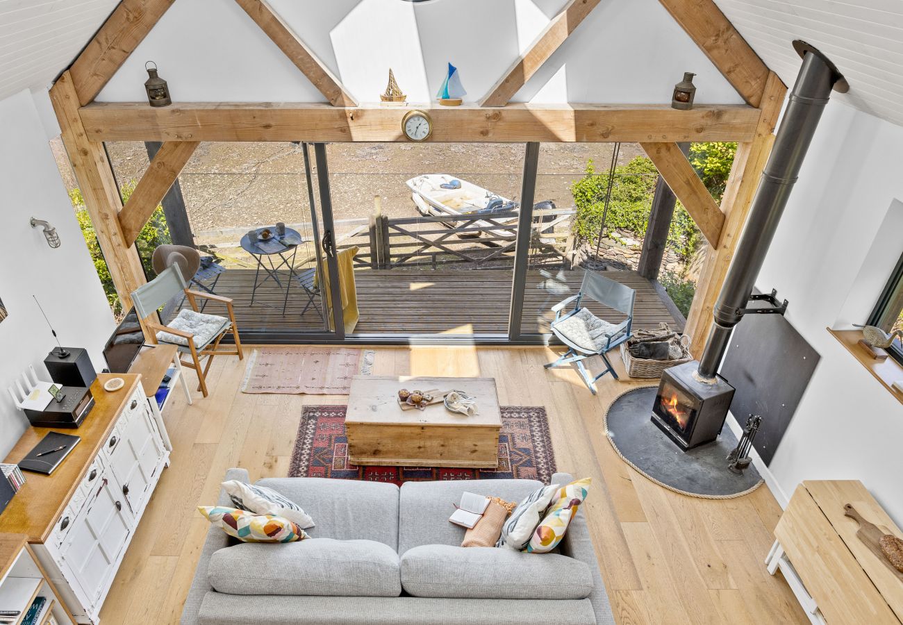 Cottage in Dittisham - Water Edge Boathouse - On the River Dart