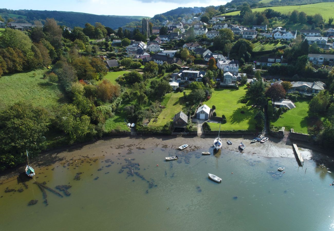 House in Dittisham - Water Edge House and Boathouse - With Swimming Pool