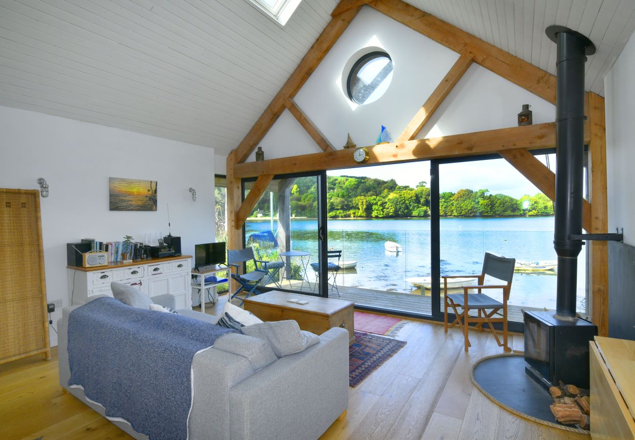 House in Dittisham - Water Edge House and Boathouse - With Swimming Pool