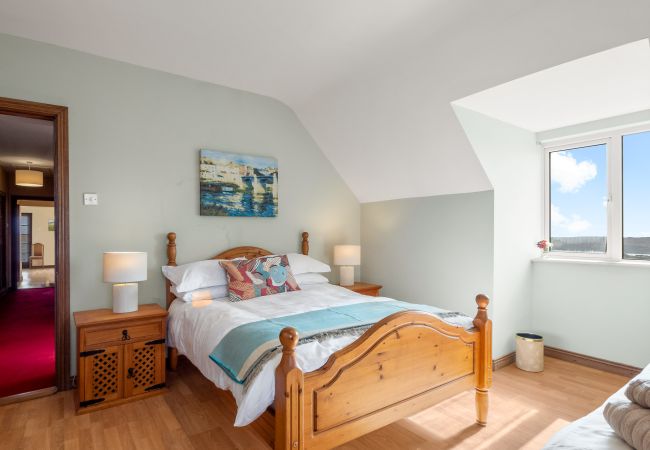 House in Clifden - Sky Road Lodge- Beautiful Views  House in Clifden - Sky Road Lodge- Beautiful Views