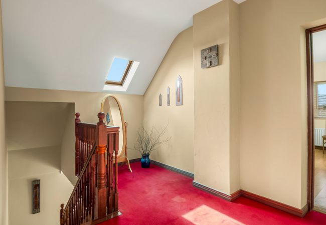 House in Clifden - Sky Road Lodge- Beautiful Views  House in Clifden - Sky Road Lodge- Beautiful Views