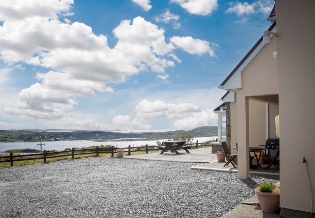 House in Clifden - Sky Road Lodge- Beautiful Views  House in Clifden - Sky Road Lodge- Beautiful Views