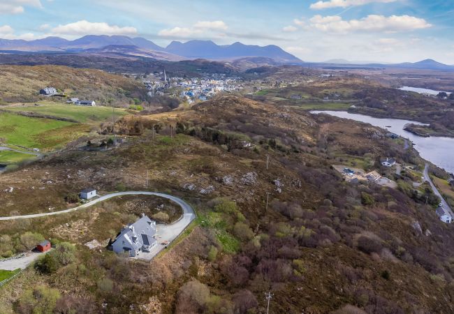 House in Clifden - Sky Road Lodge- Beautiful Views  House in Clifden - Sky Road Lodge- Beautiful Views