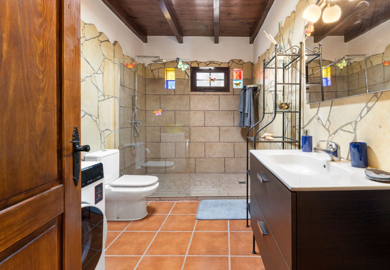 House in San Bartolome - Casa Ico | Holiday Home in Lanzarote - Spain