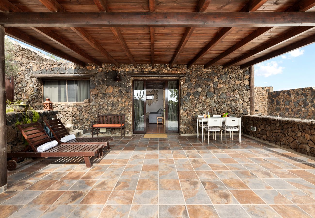 House in San Bartolome - Casa Ico | Holiday Home in Lanzarote - Spain