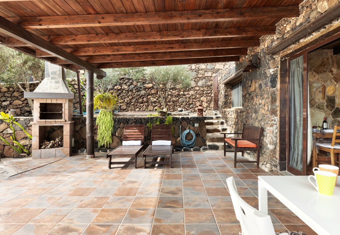 House in San Bartolome - Casa Ico | Holiday Home in Lanzarote - Spain