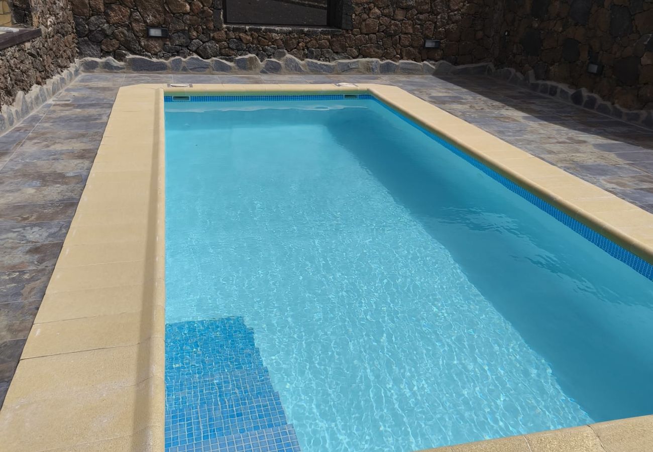House in San Bartolome - Casa Ico | Holiday Home in Lanzarote - Spain