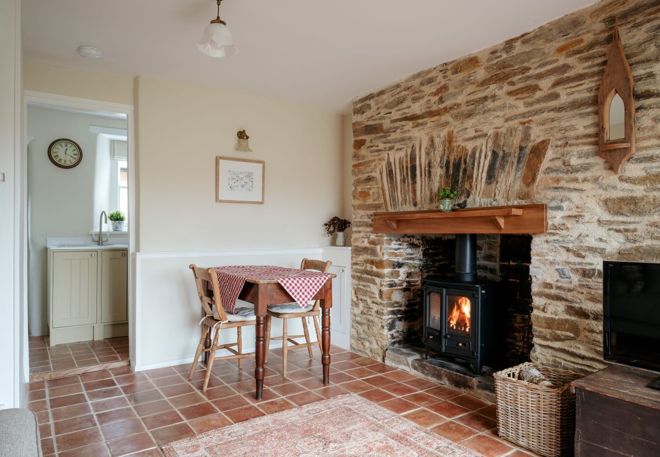 Cottage in South Milton - Pear Tree Cottage - Cosy one bedroom Cottage 