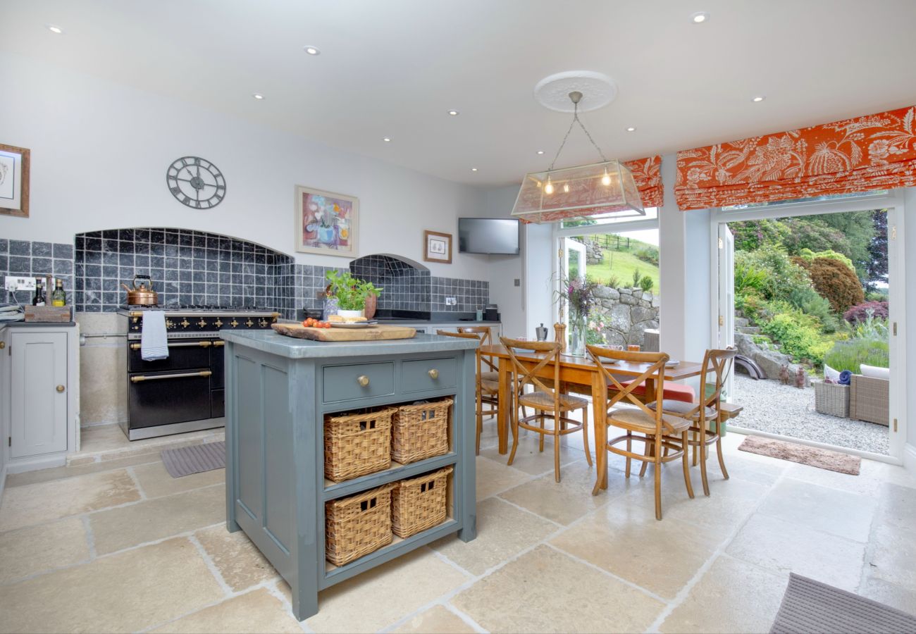 House in Moretonhampstead - Linscott Farmhouse - Boutique retreat with hot tub